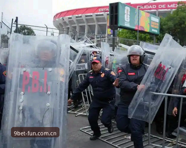 九博国际使用教程哪个好 世界杯安保人力缩减,英国仅派三名警员赴美,九博平台热议最新动态